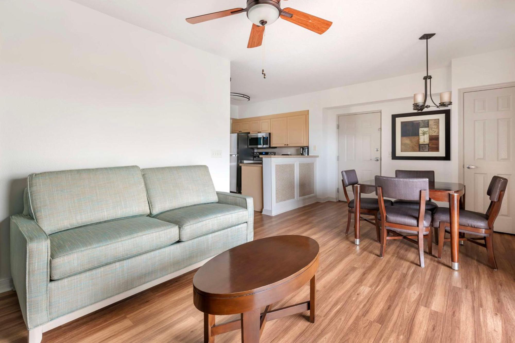 Отель Hilton Vacation Club Aqua Sol Orlando West Four Corners Экстерьер фото